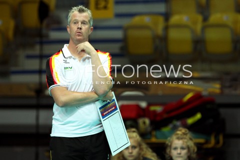  21.09.2013 GDYNIA<br />SIATKOWKA MEZCZYZN<br />MISTRZOSTWA EUROPY W SIATKOWCE MEZCZYZN 2013 CEV VELUX<br />VOLLEYBALL EUROPEAN CHAMPIONSHIP MEN 2013 - FINAL ROUND <br />GRUPA D ( GROUP D )<br />NIEMCY - BULGARIA ( GERMANY - BULGARIA )<br />N/Z VITAL HEYNEN HEAD COACH ( TRENER ) SYLWETKA <br /> 