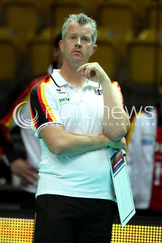  21.09.2013 GDYNIA<br />SIATKOWKA MEZCZYZN<br />MISTRZOSTWA EUROPY W SIATKOWCE MEZCZYZN 2013 CEV VELUX<br />VOLLEYBALL EUROPEAN CHAMPIONSHIP MEN 2013 - FINAL ROUND <br />GRUPA D ( GROUP D )<br />NIEMCY - BULGARIA ( GERMANY - BULGARIA )<br />N/Z VITAL HEYNEN HEAD COACH ( TRENER ) SYLWETKA <br /> 