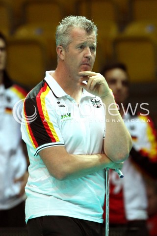  21.09.2013 GDYNIA<br />SIATKOWKA MEZCZYZN<br />MISTRZOSTWA EUROPY W SIATKOWCE MEZCZYZN 2013 CEV VELUX<br />VOLLEYBALL EUROPEAN CHAMPIONSHIP MEN 2013 - FINAL ROUND <br />GRUPA D ( GROUP D )<br />NIEMCY - BULGARIA ( GERMANY - BULGARIA )<br />N/Z VITAL HEYNEN HEAD COACH ( TRENER ) SYLWETKA <br /> 