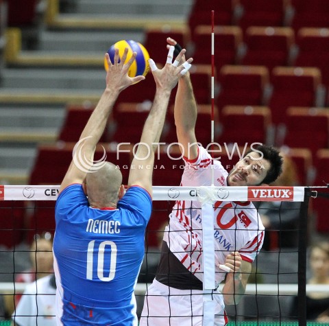  21.09.2013 GDANSK ERGO ARENA<br />SIATKOWKA MEZCZYZN<br />MISTRZOSTWA EUROPY W SIATKOWCE MEZCZYZN 2013 CEV VELUX<br />VOLLEYBALL EUROPEAN CHAMPIONSHIP MEN 2013 - FINAL ROUND <br />GRUPA B ( GROUP B )<br />SLOWACJA - TURCJA ( SLOVAKIA - TURKEY )<br />N/Z MARTIN NEMEC EMRE BATUR <br /> 