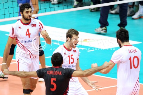  21.09.2013 GDANSK ERGO ARENA<br />SIATKOWKA MEZCZYZN<br />MISTRZOSTWA EUROPY W SIATKOWCE MEZCZYZN 2013 CEV VELUX<br />VOLLEYBALL EUROPEAN CHAMPIONSHIP MEN 2013 - FINAL ROUND <br />GRUPA B ( GROUP B )<br />SLOWACJA - TURCJA ( SLOVAKIA - TURKEY )<br />N/Z MUSTAFA KOC METIN TOY EMRE BATUR MATEJ KUBS RADOSC EMOCJE <br /> 