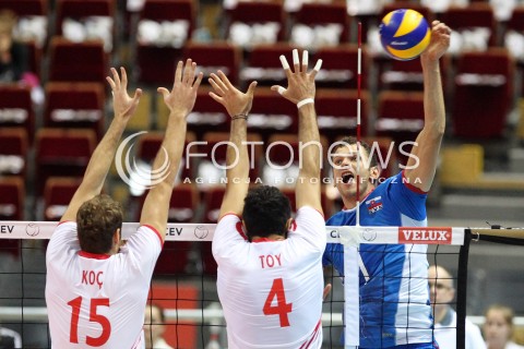  21.09.2013 GDANSK ERGO ARENA<br />SIATKOWKA MEZCZYZN<br />MISTRZOSTWA EUROPY W SIATKOWCE MEZCZYZN 2013 CEV VELUX<br />VOLLEYBALL EUROPEAN CHAMPIONSHIP MEN 2013 - FINAL ROUND <br />GRUPA B ( GROUP B )<br />SLOWACJA - TURCJA ( SLOVAKIA - TURKEY )<br />N/Z MILAN BENCZ  MUSTAFA KOC METIN TOY  <br /> 