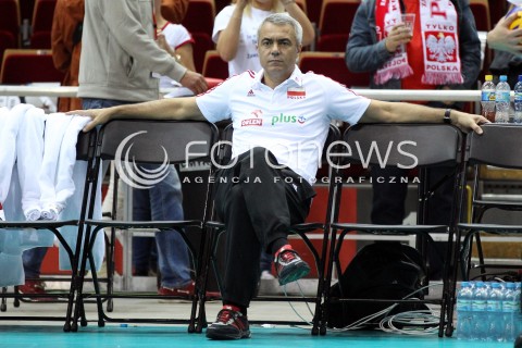  21.09.2013 GDANSK ERGO ARENA<br />SIATKOWKA MEZCZYZN<br />MISTRZOSTWA EUROPY W SIATKOWCE MEZCZYZN 2013 CEV VELUX<br />VOLLEYBALL EUROPEAN CHAMPIONSHIP MEN 2013 - FINAL ROUND <br />GRUPA B ( GROUP B )<br />FRANCJA - POLSKA ( FRANCE - POLAND )<br />N/Z ANDREA ANASTASI TRENER ( HEAD COACH ) SYLWETKA <br /> 