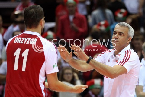  21.09.2013 GDANSK ERGO ARENA<br />SIATKOWKA MEZCZYZN<br />MISTRZOSTWA EUROPY W SIATKOWCE MEZCZYZN 2013 CEV VELUX<br />VOLLEYBALL EUROPEAN CHAMPIONSHIP MEN 2013 - FINAL ROUND <br />GRUPA B ( GROUP B )<br />FRANCJA - POLSKA ( FRANCE - POLAND )<br />N/Z ANDREA ANASTASI TRENER ( HEAD COACH ) FABIAN DRZYZGA <br /> 