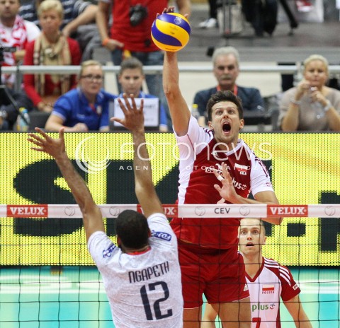  21.09.2013 GDANSK ERGO ARENA<br />SIATKOWKA MEZCZYZN<br />MISTRZOSTWA EUROPY W SIATKOWCE MEZCZYZN 2013 CEV VELUX<br />VOLLEYBALL EUROPEAN CHAMPIONSHIP MEN 2013 - FINAL ROUND <br />GRUPA B ( GROUP B )<br />FRANCJA - POLSKA ( FRANCE - POLAND )<br />N/Z MICHAL WINIARSKI EARVIN NGAPETH <br /> 