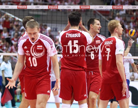  21.09.2013 GDANSK ERGO ARENA<br />SIATKOWKA MEZCZYZN<br />MISTRZOSTWA EUROPY W SIATKOWCE MEZCZYZN 2013 CEV VELUX<br />VOLLEYBALL EUROPEAN CHAMPIONSHIP MEN 2013 - FINAL ROUND <br />GRUPA B ( GROUP B )<br />FRANCJA - POLSKA ( FRANCE - POLAND )<br />N/Z LUKASZ WISNIEWSKI LUKASZ ZYGADLO JAKUB JAROSZ ZLOSC EMOCJE RADOSC<br /> 
