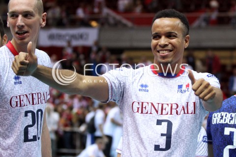  21.09.2013 GDANSK ERGO ARENA<br />SIATKOWKA MEZCZYZN<br />MISTRZOSTWA EUROPY W SIATKOWCE MEZCZYZN 2013 CEV VELUX<br />VOLLEYBALL EUROPEAN CHAMPIONSHIP MEN 2013 - FINAL ROUND <br />GRUPA B ( GROUP B )<br />FRANCJA - POLSKA ( FRANCE - POLAND )<br />N/Z GERALD HARDY-DESSOURCES RADOSC EMOCJE <br /> 
