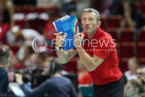  22.09.2013 GDANSK ERGO ARENA<br />SIATKOWKA MEZCZYZN<br />MISTRZOSTWA EUROPY W SIATKOWCE MEZCZYZN 2013 CEV VELUX<br />VOLLEYBALL EUROPEAN CHAMPIONSHIP MEN 2013 - FINAL ROUND <br />GRUPA B ( GROUP B )<br />TURCJA - FRANCJA ( TURKEY - FRANCE )<br />N/Z EMANUELE ZANINI HEAD COACH ( TRENER ) SYLWETKA <br /> 