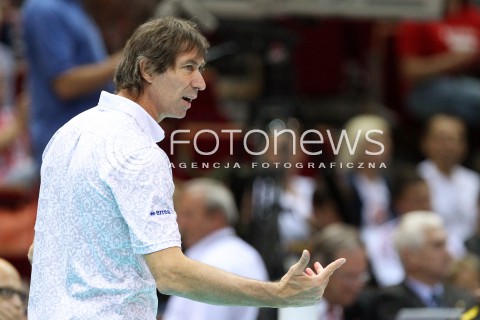  22.09.2013 GDANSK ERGO ARENA<br />SIATKOWKA MEZCZYZN<br />MISTRZOSTWA EUROPY W SIATKOWCE MEZCZYZN 2013 CEV VELUX<br />VOLLEYBALL EUROPEAN CHAMPIONSHIP MEN 2013 - FINAL ROUND <br />GRUPA B ( GROUP B )<br />TURCJA - FRANCJA ( TURKEY - FRANCE )<br />N/Z LAURENT TILLIE HEAD COACH ( TRENER ) SYLWETKA <br /> 