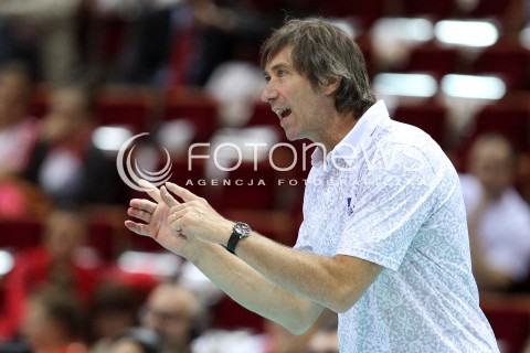  22.09.2013 GDANSK ERGO ARENA<br />SIATKOWKA MEZCZYZN<br />MISTRZOSTWA EUROPY W SIATKOWCE MEZCZYZN 2013 CEV VELUX<br />VOLLEYBALL EUROPEAN CHAMPIONSHIP MEN 2013 - FINAL ROUND <br />GRUPA B ( GROUP B )<br />TURCJA - FRANCJA ( TURKEY - FRANCE )<br />N/Z LAURENT TILLIE HEAD COACH ( TRENER ) SYLWETKA <br /> 