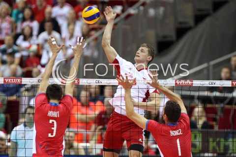  22.09.2013 GDANSK ERGO ARENA<br />SIATKOWKA MEZCZYZN<br />MISTRZOSTWA EUROPY W SIATKOWCE MEZCZYZN 2013 CEV VELUX<br />VOLLEYBALL EUROPEAN CHAMPIONSHIP MEN 2013 - FINAL ROUND <br />GRUPA B ( GROUP B )<br />POLSKA - SLOWACJA ( POLSKA - SLOWACJA )<br />N/Z PIOTR NOWAKOWSKI EMANUEL KOHUT MILAN BENCZ <br /> 