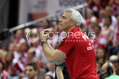  22.09.2013 GDANSK ERGO ARENA<br />SIATKOWKA MEZCZYZN<br />MISTRZOSTWA EUROPY W SIATKOWCE MEZCZYZN 2013 CEV VELUX<br />VOLLEYBALL EUROPEAN CHAMPIONSHIP MEN 2013 - FINAL ROUND <br />GRUPA B ( GROUP B )<br />POLSKA - SLOWACJA ( POLSKA - SLOWACJA )<br />N/Z ANDREA ANASTASI TRENER ( HEAD COACH ) SYLWETKA <br /> 