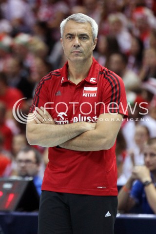  22.09.2013 GDANSK ERGO ARENA<br />SIATKOWKA MEZCZYZN<br />MISTRZOSTWA EUROPY W SIATKOWCE MEZCZYZN 2013 CEV VELUX<br />VOLLEYBALL EUROPEAN CHAMPIONSHIP MEN 2013 - FINAL ROUND <br />GRUPA B ( GROUP B )<br />POLSKA - SLOWACJA ( POLSKA - SLOWACJA )<br />N/Z ANDREA ANASTASI TRENER ( HEAD COACH ) SYLWETKA <br /> 