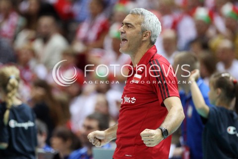  22.09.2013 GDANSK ERGO ARENA<br />SIATKOWKA MEZCZYZN<br />MISTRZOSTWA EUROPY W SIATKOWCE MEZCZYZN 2013 CEV VELUX<br />VOLLEYBALL EUROPEAN CHAMPIONSHIP MEN 2013 - FINAL ROUND <br />GRUPA B ( GROUP B )<br />POLSKA - SLOWACJA ( POLSKA - SLOWACJA )<br />N/Z ANDREA ANASTASI TRENER ( HEAD COACH ) RADOSC EMOCJE SYLWETKA <br /> 