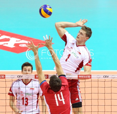 22.09.2013 GDANSK ERGO ARENA<br />SIATKOWKA MEZCZYZN<br />MISTRZOSTWA EUROPY W SIATKOWCE MEZCZYZN 2013 CEV VELUX<br />VOLLEYBALL EUROPEAN CHAMPIONSHIP MEN 2013 - FINAL ROUND <br />GRUPA B ( GROUP B )<br />POLSKA - SLOWACJA ( POLSKA - SLOWACJA )<br />N/Z PIOTR NOWAKOWSKI TOMAS KMET <br /> 