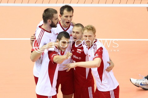  22.09.2013 GDANSK ERGO ARENA<br />SIATKOWKA MEZCZYZN<br />MISTRZOSTWA EUROPY W SIATKOWCE MEZCZYZN 2013 CEV VELUX<br />VOLLEYBALL EUROPEAN CHAMPIONSHIP MEN 2013 - FINAL ROUND <br />GRUPA B ( GROUP B )<br />POLSKA - SLOWACJA ( POLSKA - SLOWACJA )<br />N/Z BARTOSZ KUREK FABIAN DRZYZGA JAKUB JAROSZ PAWEL ZATORSKI MARCIN MOZDZONEK RADOSC EMOCJE <br /> 