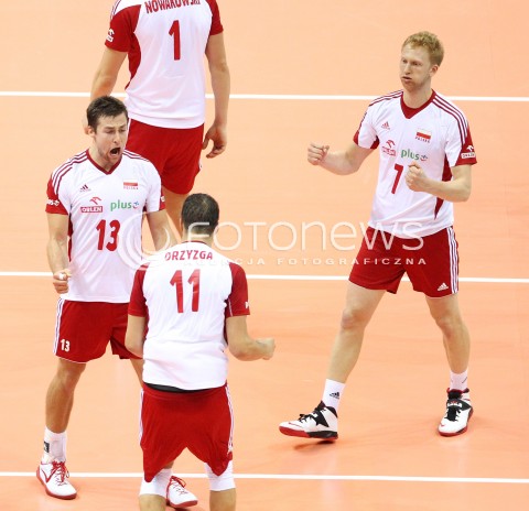  22.09.2013 GDANSK ERGO ARENA<br />SIATKOWKA MEZCZYZN<br />MISTRZOSTWA EUROPY W SIATKOWCE MEZCZYZN 2013 CEV VELUX<br />VOLLEYBALL EUROPEAN CHAMPIONSHIP MEN 2013 - FINAL ROUND <br />GRUPA B ( GROUP B )<br />POLSKA - SLOWACJA ( POLSKA - SLOWACJA )<br />N/Z MICHAL KUBIAK FABIAN DRZYZGA JAKUB JAROSZ RADOSC EMOCJE <br /> 