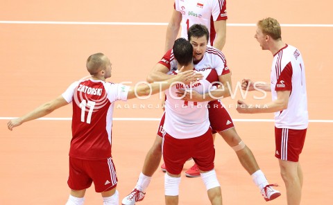  22.09.2013 GDANSK ERGO ARENA<br />SIATKOWKA MEZCZYZN<br />MISTRZOSTWA EUROPY W SIATKOWCE MEZCZYZN 2013 CEV VELUX<br />VOLLEYBALL EUROPEAN CHAMPIONSHIP MEN 2013 - FINAL ROUND <br />GRUPA B ( GROUP B )<br />POLSKA - SLOWACJA ( POLSKA - SLOWACJA )<br />N/Z MICHAL KUBIAK JAKUB JAROSZ FABIAN DRZYZGA RADOSC EMOCJE PAWEL ZATORSKI <br /> 