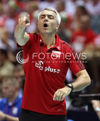  22.09.2013 GDANSK ERGO ARENA<br />SIATKOWKA MEZCZYZN<br />MISTRZOSTWA EUROPY W SIATKOWCE MEZCZYZN 2013 CEV VELUX<br />VOLLEYBALL EUROPEAN CHAMPIONSHIP MEN 2013 - FINAL ROUND <br />GRUPA B ( GROUP B )<br />POLSKA - SLOWACJA ( POLSKA - SLOWACJA )<br />N/Z ANDREA ANASTASI TRENER ( HEAD COACH ) SYLWETKA <br /> 