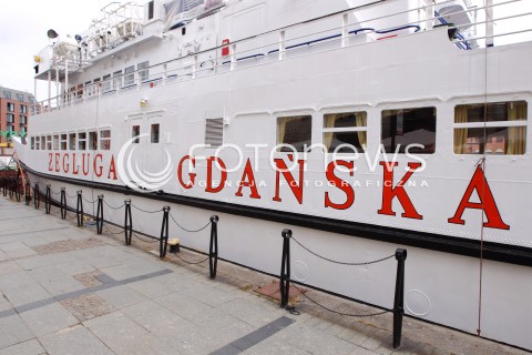  22.09.2013 GDANSK<br />MIASTO GDANSK WIDOK<br />GDANSK CITY VIEW<br />ZDJECIE ILUSTRACYJNE<br />N/Z STATEK ZEGLUGA GDANSKA<br /> 