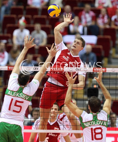  24.09.2013 GDANSK ERGO ARENA<br />SIATKOWKA MEZCZYZN<br />MISTRZOSTWA EUROPY W SIATKOWCE MEZCZYZN 2013 CEV VELUX<br />VOLLEYBALL EUROPEAN CHAMPIONSHIP MEN 2013 - FINAL ROUND <br />BARAZE O AWANS DO CWIERCFINALU<br />POLSKA - BULGARIA ( POLAND - BULGARIA )<br />N/Z PIOTR NOWAKOWSKI TODOR ALEKSIEV NIKOLOV NIKOLAY <br /> 