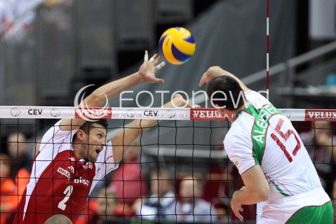  24.09.2013 GDANSK ERGO ARENA<br />SIATKOWKA MEZCZYZN<br />MISTRZOSTWA EUROPY W SIATKOWCE MEZCZYZN 2013 CEV VELUX<br />VOLLEYBALL EUROPEAN CHAMPIONSHIP MEN 2013 - FINAL ROUND <br />BARAZE O AWANS DO CWIERCFINALU<br />POLSKA - BULGARIA ( POLAND - BULGARIA )<br />N/Z MICHAL WINIARSKI TODOR ALEKSIEV <br /> 