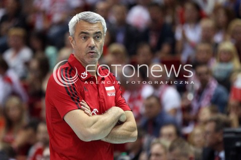  24.09.2013 GDANSK ERGO ARENA<br />SIATKOWKA MEZCZYZN<br />MISTRZOSTWA EUROPY W SIATKOWCE MEZCZYZN 2013 CEV VELUX<br />VOLLEYBALL EUROPEAN CHAMPIONSHIP MEN 2013 - FINAL ROUND <br />BARAZE O AWANS DO CWIERCFINALU<br />POLSKA - BULGARIA ( POLAND - BULGARIA )<br />N/Z ANDREA ANASTASI TRENER ( HEAD COACH ) SYLWETKA <br /> 