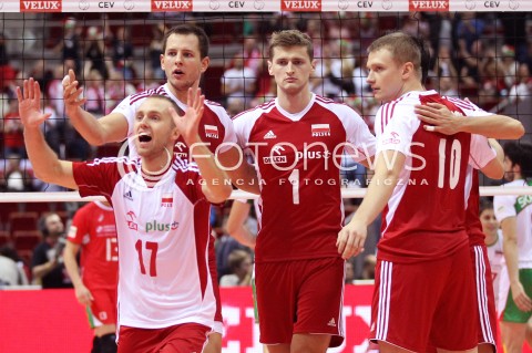  24.09.2013 GDANSK ERGO ARENA<br />SIATKOWKA MEZCZYZN<br />MISTRZOSTWA EUROPY W SIATKOWCE MEZCZYZN 2013 CEV VELUX<br />VOLLEYBALL EUROPEAN CHAMPIONSHIP MEN 2013 - FINAL ROUND <br />BARAZE O AWANS DO CWIERCFINALU<br />POLSKA - BULGARIA ( POLAND - BULGARIA )<br />N/Z PAWEL ZATORSKI PIOTR NOWAKOWSKI BARTOSZ KUREK LUKASZ WISNIEWSKI RADOSC EMOCJE <br /> 