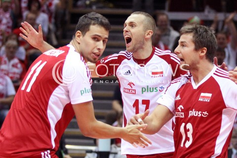  24.09.2013 GDANSK ERGO ARENA<br />SIATKOWKA MEZCZYZN<br />MISTRZOSTWA EUROPY W SIATKOWCE MEZCZYZN 2013 CEV VELUX<br />VOLLEYBALL EUROPEAN CHAMPIONSHIP MEN 2013 - FINAL ROUND <br />BARAZE O AWANS DO CWIERCFINALU<br />POLSKA - BULGARIA ( POLAND - BULGARIA )<br />N/Z PAWEL ZATORSKI MICHAL KUBIAK FABIAN DRZYZGA RADOSC EMOCJE <br /> 