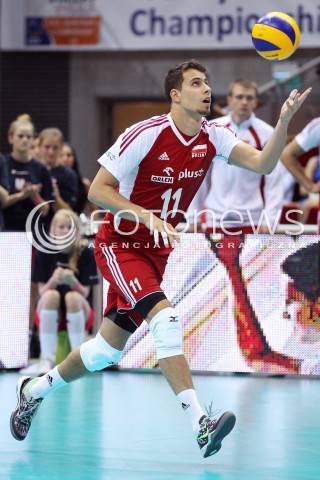  24.09.2013 GDANSK ERGO ARENA<br />SIATKOWKA MEZCZYZN<br />MISTRZOSTWA EUROPY W SIATKOWCE MEZCZYZN 2013 CEV VELUX<br />VOLLEYBALL EUROPEAN CHAMPIONSHIP MEN 2013 - FINAL ROUND <br />BARAZE O AWANS DO CWIERCFINALU<br />POLSKA - BULGARIA ( POLAND - BULGARIA )<br />N/Z FABIAN DRZYZGA SYLWETKA <br /> 