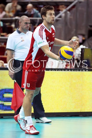  24.09.2013 GDANSK ERGO ARENA<br />SIATKOWKA MEZCZYZN<br />MISTRZOSTWA EUROPY W SIATKOWCE MEZCZYZN 2013 CEV VELUX<br />VOLLEYBALL EUROPEAN CHAMPIONSHIP MEN 2013 - FINAL ROUND <br />BARAZE O AWANS DO CWIERCFINALU<br />POLSKA - BULGARIA ( POLAND - BULGARIA )<br />N/Z MICHAL KUBIAK SYLWETKA <br /> 