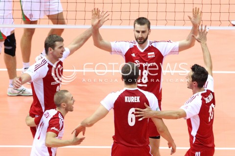  24.09.2013 GDANSK ERGO ARENA<br />SIATKOWKA MEZCZYZN<br />MISTRZOSTWA EUROPY W SIATKOWCE MEZCZYZN 2013 CEV VELUX<br />VOLLEYBALL EUROPEAN CHAMPIONSHIP MEN 2013 - FINAL ROUND <br />BARAZE O AWANS DO CWIERCFINALU<br />POLSKA - BULGARIA ( POLAND - BULGARIA )<br />N/Z LUKASZ ZYGADLO GRZEGORZ BOCIEK RADOSC EMOCJE <br /> 