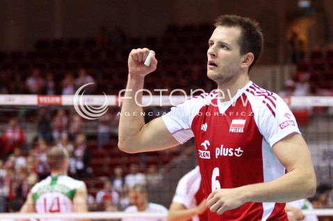  24.09.2013 GDANSK ERGO ARENA<br />SIATKOWKA MEZCZYZN<br />MISTRZOSTWA EUROPY W SIATKOWCE MEZCZYZN 2013 CEV VELUX<br />VOLLEYBALL EUROPEAN CHAMPIONSHIP MEN 2013 - FINAL ROUND <br />BARAZE O AWANS DO CWIERCFINALU<br />POLSKA - BULGARIA ( POLAND - BULGARIA )<br />N/Z BARTOSZ KUREK RADOSC EMOCJE SYLWETKA <br /> 