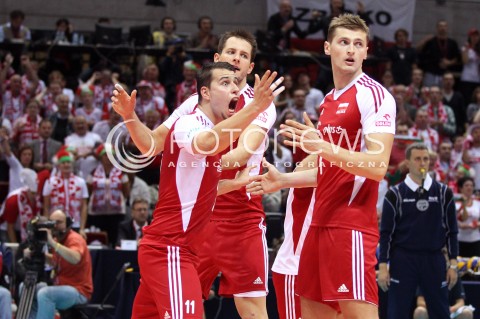  24.09.2013 GDANSK ERGO ARENA<br />SIATKOWKA MEZCZYZN<br />MISTRZOSTWA EUROPY W SIATKOWCE MEZCZYZN 2013 CEV VELUX<br />VOLLEYBALL EUROPEAN CHAMPIONSHIP MEN 2013 - FINAL ROUND <br />BARAZE O AWANS DO CWIERCFINALU<br />POLSKA - BULGARIA ( POLAND - BULGARIA )<br />N/Z FABIAN DRZYZGA BARTOSZ KUREK PIOTR NOWAKOWSKI SMUTEK PRZEGRANA PORAZKA EMOCJE<br /> 