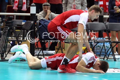  24.09.2013 GDANSK ERGO ARENA<br />SIATKOWKA MEZCZYZN<br />MISTRZOSTWA EUROPY W SIATKOWCE MEZCZYZN 2013 CEV VELUX<br />VOLLEYBALL EUROPEAN CHAMPIONSHIP MEN 2013 - FINAL ROUND <br />BARAZE O AWANS DO CWIERCFINALU<br />POLSKA - BULGARIA ( POLAND - BULGARIA )<br />N/Z PIOTR NOWAKOWSKI BARTOSZ KUREK SMUTEK PRZEGRANA PORAZKA EMOCJE ZLOSC<br /> 