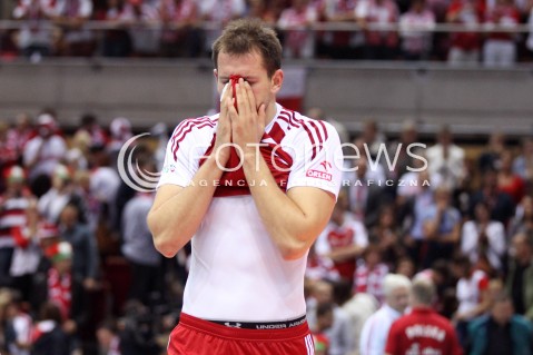  24.09.2013 GDANSK ERGO ARENA<br />SIATKOWKA MEZCZYZN<br />MISTRZOSTWA EUROPY W SIATKOWCE MEZCZYZN 2013 CEV VELUX<br />VOLLEYBALL EUROPEAN CHAMPIONSHIP MEN 2013 - FINAL ROUND <br />BARAZE O AWANS DO CWIERCFINALU<br />POLSKA - BULGARIA ( POLAND - BULGARIA )<br />N/Z BARTOSZ KUREK ZLOSC EMOCJE SMUTEK PRZEGRANA<br /> 
