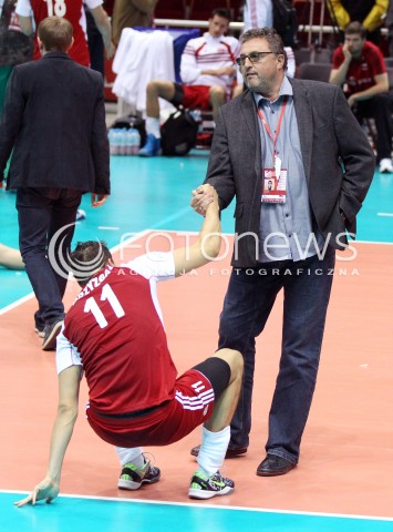  24.09.2013 GDANSK ERGO ARENA<br />SIATKOWKA MEZCZYZN<br />MISTRZOSTWA EUROPY W SIATKOWCE MEZCZYZN 2013 CEV VELUX<br />VOLLEYBALL EUROPEAN CHAMPIONSHIP MEN 2013 - FINAL ROUND <br />BARAZE O AWANS DO CWIERCFINALU<br />POLSKA - BULGARIA ( POLAND - BULGARIA )<br />N/Z WOJCIECH DRZYZGA FABIAN DRZYZGA ZLOSC EMOCJE SMUTEK POCIESZENIE<br /> 