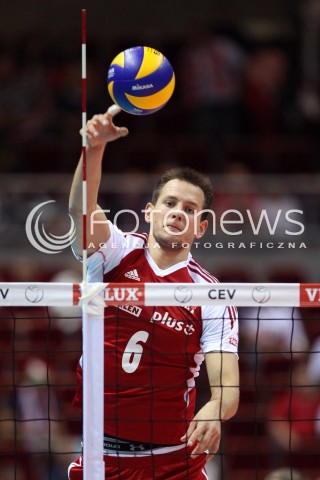  24.09.2013 GDANSK ERGO ARENA<br />SIATKOWKA MEZCZYZN<br />MISTRZOSTWA EUROPY W SIATKOWCE MEZCZYZN 2013 CEV VELUX<br />VOLLEYBALL EUROPEAN CHAMPIONSHIP MEN 2013 - FINAL ROUND <br />BARAZE O AWANS DO CWIERCFINALU<br />POLSKA - BULGARIA ( POLAND - BULGARIA )<br />N/Z BARTOSZ KUREK SYLWETKA <br /> 