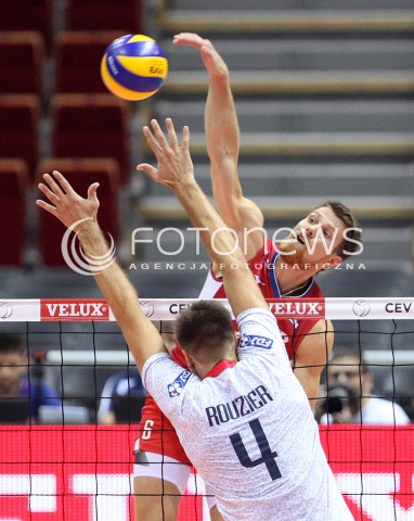  25.09.2013 GDANSK ERGO ARENA<br />SIATKOWKA MEZCZYZN<br />MISTRZOSTWA EUROPY W SIATKOWCE MEZCZYZN 2013 CEV VELUX<br />VOLLEYBALL EUROPEAN CHAMPIONSHIP MEN 2013 - FINAL ROUND <br />BARAZE O AWANS DO CWIERCFINALU<br />FRANCJA - ROSJA ( FRANCE - RUSSIA )<br />N/Z EVGENY SIVOZHELEZ ANTONIN ROUZIER <br /> 
