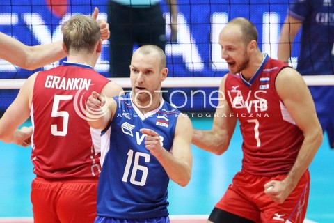  25.09.2013 GDANSK ERGO ARENA<br />SIATKOWKA MEZCZYZN<br />MISTRZOSTWA EUROPY W SIATKOWCE MEZCZYZN 2013 CEV VELUX<br />VOLLEYBALL EUROPEAN CHAMPIONSHIP MEN 2013 - FINAL ROUND <br />BARAZE O AWANS DO CWIERCFINALU<br />FRANCJA - ROSJA ( FRANCE - RUSSIA )<br />N/Z ALEXEY VERBOV NIKOLAY PAVLOV SERGEY GRANKIN RADOSC EMOCJE <br /> 