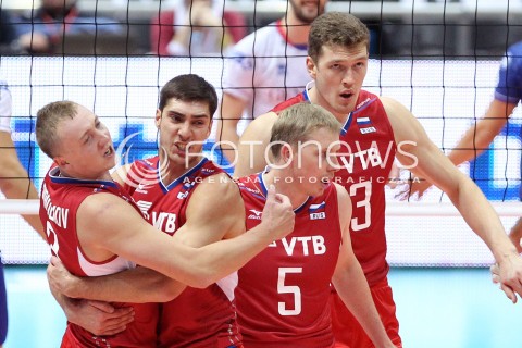  25.09.2013 GDANSK ERGO ARENA<br />SIATKOWKA MEZCZYZN<br />MISTRZOSTWA EUROPY W SIATKOWCE MEZCZYZN 2013 CEV VELUX<br />VOLLEYBALL EUROPEAN CHAMPIONSHIP MEN 2013 - FINAL ROUND <br />BARAZE O AWANS DO CWIERCFINALU<br />FRANCJA - ROSJA ( FRANCE - RUSSIA )<br />N/Z DMITRIY ILINYKH SERGEY GRANKIN ALEXEY SPIRIDONOV DMITRIY MUSERSKIY  RADOSC EMOCJE <br /> 