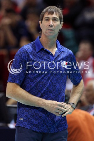  25.09.2013 GDANSK ERGO ARENA<br />SIATKOWKA MEZCZYZN<br />MISTRZOSTWA EUROPY W SIATKOWCE MEZCZYZN 2013 CEV VELUX<br />VOLLEYBALL EUROPEAN CHAMPIONSHIP MEN 2013 - FINAL ROUND <br />BARAZE O AWANS DO CWIERCFINALU<br />FRANCJA - ROSJA ( FRANCE - RUSSIA )<br />N/Z LAURENT TILLIE HEAD COACH ( TRENER ) SYLWETKA <br /> 