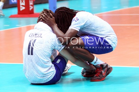  25.09.2013 GDANSK ERGO ARENA<br />SIATKOWKA MEZCZYZN<br />MISTRZOSTWA EUROPY W SIATKOWCE MEZCZYZN 2013 CEV VELUX<br />VOLLEYBALL EUROPEAN CHAMPIONSHIP MEN 2013 - FINAL ROUND <br />BARAZE O AWANS DO CWIERCFINALU<br />FRANCJA - ROSJA ( FRANCE - RUSSIA )<br />N/Z MORY SIDIBE JULIEN LYNEEL SMUTEK PORAZKA PRZEGRANA EMOCJE<br /> 