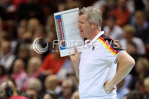  25.09.2013 GDANSK ERGO ARENA<br />SIATKOWKA MEZCZYZN<br />MISTRZOSTWA EUROPY W SIATKOWCE MEZCZYZN 2013 CEV VELUX<br />VOLLEYBALL EUROPEAN CHAMPIONSHIP MEN 2013 - FINAL ROUND <br />BARAZE O AWANS DO CWIERCFINALU<br />NIEMCY - BULGARIA ( GERMANY - BULGARIA )<br />N/Z VITAL HEYNEN HEAD COACH ( TRENER ) SYLWETKA <br /> 