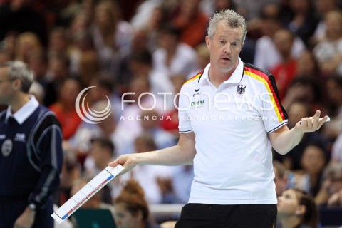  25.09.2013 GDANSK ERGO ARENA<br />SIATKOWKA MEZCZYZN<br />MISTRZOSTWA EUROPY W SIATKOWCE MEZCZYZN 2013 CEV VELUX<br />VOLLEYBALL EUROPEAN CHAMPIONSHIP MEN 2013 - FINAL ROUND <br />BARAZE O AWANS DO CWIERCFINALU<br />NIEMCY - BULGARIA ( GERMANY - BULGARIA )<br />N/Z VITAL HEYNEN HEAD COACH ( TRENER ) SYLWETKA <br /> 