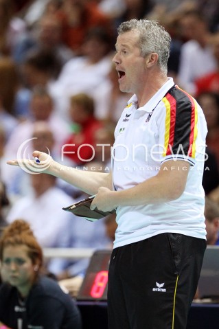  25.09.2013 GDANSK ERGO ARENA<br />SIATKOWKA MEZCZYZN<br />MISTRZOSTWA EUROPY W SIATKOWCE MEZCZYZN 2013 CEV VELUX<br />VOLLEYBALL EUROPEAN CHAMPIONSHIP MEN 2013 - FINAL ROUND <br />BARAZE O AWANS DO CWIERCFINALU<br />NIEMCY - BULGARIA ( GERMANY - BULGARIA )<br />N/Z VITAL HEYNEN HEAD COACH ( TRENER ) SYLWETKA <br /> 