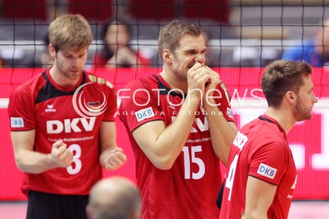  25.09.2013 GDANSK ERGO ARENA<br />SIATKOWKA MEZCZYZN<br />MISTRZOSTWA EUROPY W SIATKOWCE MEZCZYZN 2013 CEV VELUX<br />VOLLEYBALL EUROPEAN CHAMPIONSHIP MEN 2013 - FINAL ROUND <br />BARAZE O AWANS DO CWIERCFINALU<br />NIEMCY - BULGARIA ( GERMANY - BULGARIA )<br />N/Z SEBASTIAN SCHWARZ TIM BROSHOG SIMON TISCHER ZLOSC EMOCJE<br /> 