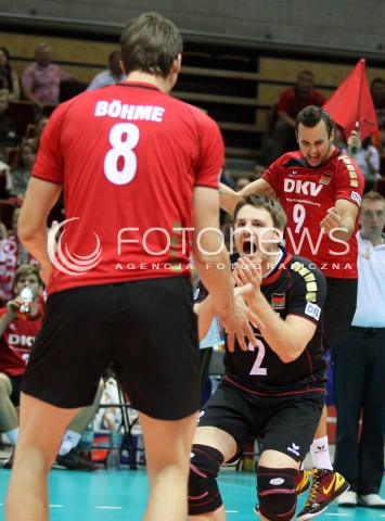  25.09.2013 GDANSK ERGO ARENA<br />SIATKOWKA MEZCZYZN<br />MISTRZOSTWA EUROPY W SIATKOWCE MEZCZYZN 2013 CEV VELUX<br />VOLLEYBALL EUROPEAN CHAMPIONSHIP MEN 2013 - FINAL ROUND <br />BARAZE O AWANS DO CWIERCFINALU<br />NIEMCY - BULGARIA ( GERMANY - BULGARIA )<br />N/Z MARKUS STEUERWALD GYORGY GROZER MARCUS BOHME RADOSC EMOCJE <br /> 