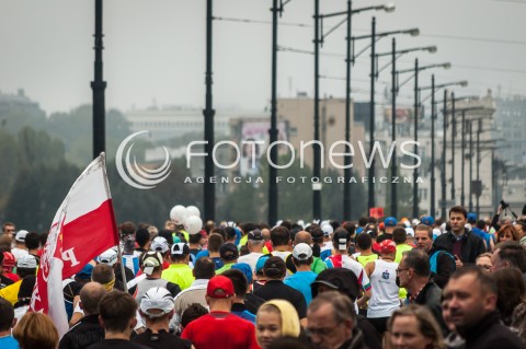  29.09.2013 WARSZAWA 35 PZU MARATON WARSZAWSKI N/Z START KIBICE  