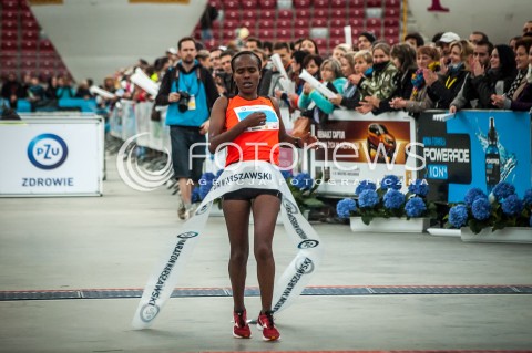  29.09.2013 WARSZAWA 35 PZU MARATON WARSZAWSKI N/Z GOITETUM HAFTU TESHEMA  